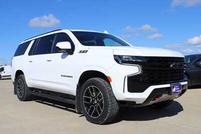 2023 Chevrolet Suburban, $50995. Photo 3