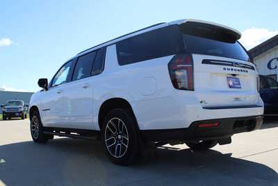 2023 Chevrolet Suburban, $50995. Photo 7