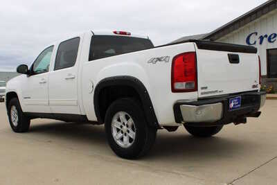 2010 GMC Sierra 1500, $9800. Photo 7