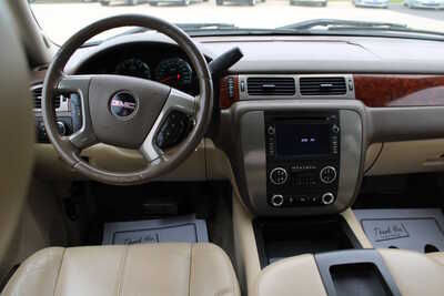 2010 GMC Sierra 1500, $9800. Photo 9