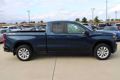 2019 Chevrolet Silverado 1500, $19875. Photo 4