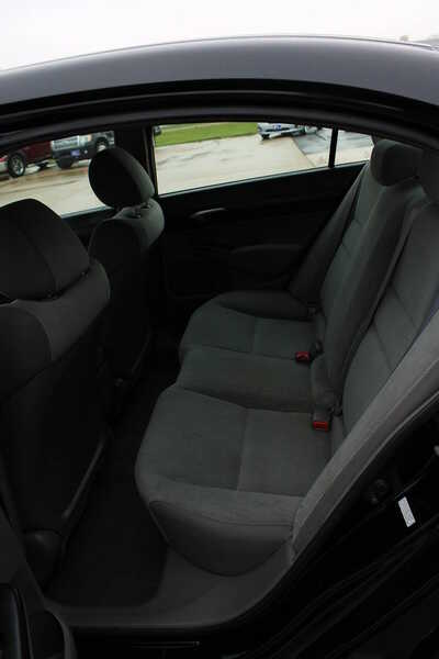 2010 Honda Civic, $4500. Photo 8