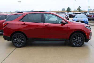 2023 Chevrolet Equinox, $26995. Photo 4