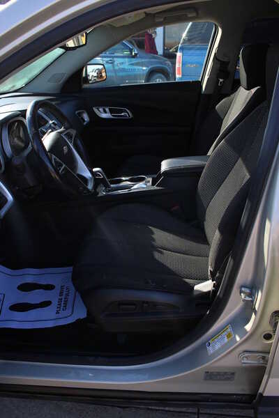 2015 Chevrolet Equinox, $6500. Photo 11
