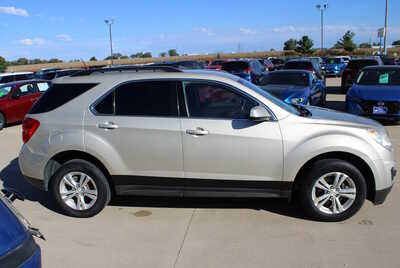 2015 Chevrolet Equinox, $6500. Photo 4