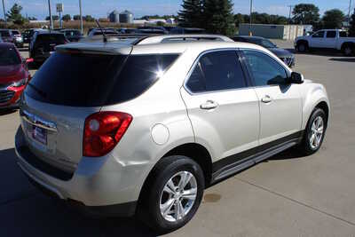 2015 Chevrolet Equinox, $6500. Photo 5