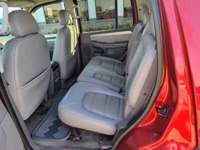 2004 Ford Explorer, $2900. Photo 10