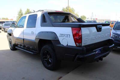 2003 Chevrolet Avalanche, $3000. Photo 7