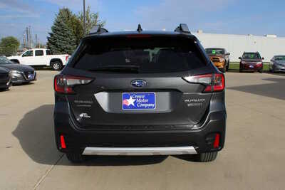 2020 Subaru Outback, $21995. Photo 6