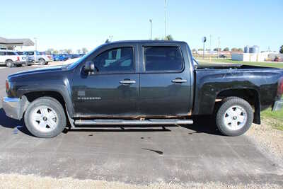 2012 Chevrolet 1500 Crew Cab, $1995. Photo 4
