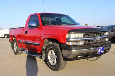 1999 Chevrolet Silverado 1500, $3200. Photo 3