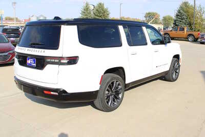 2024 Jeep Grand Wagoneer, $39875. Photo 5