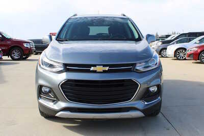 2020 Chevrolet Trax, $15995. Photo 2