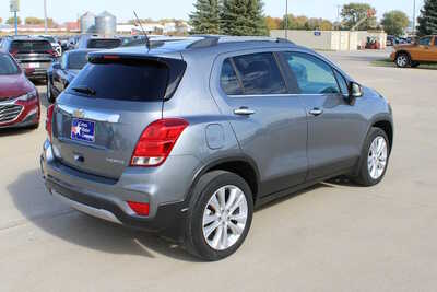 2020 Chevrolet Trax, $15995. Photo 5