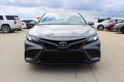 2024 Toyota Camry, $25995. Photo 2