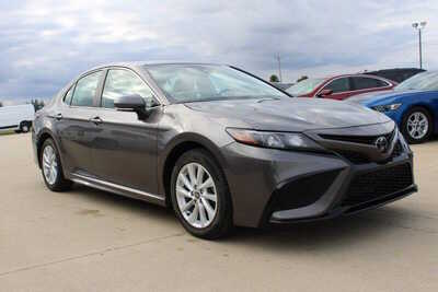 2024 Toyota Camry, $25995. Photo 3