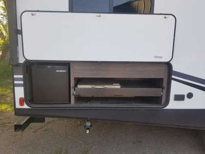 2019 Crossroads Rv Sunset Trail, $22900. Photo 10