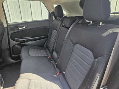 2015 Ford Edge, $8500. Photo 6