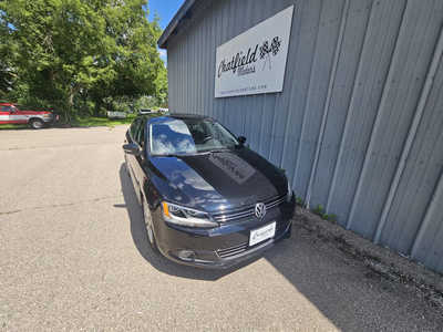 2013 Volkswagen Jetta, $6950. Photo 3