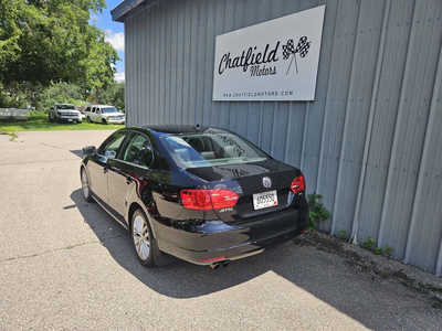 2013 Volkswagen Jetta, $6950. Photo 4