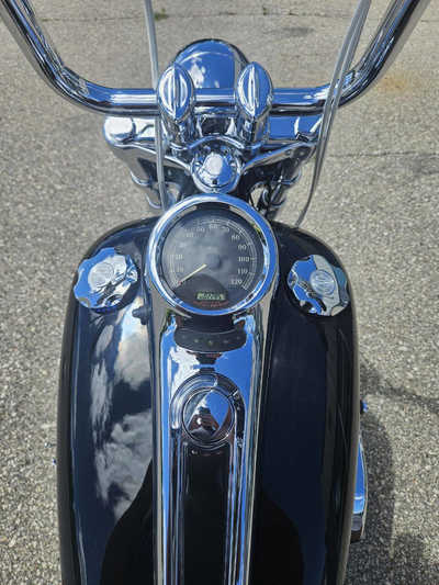2006 Harley-davidson Softail, $7750. Photo 5