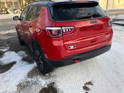 2020 Jeep Compass, $23500. Photo 2