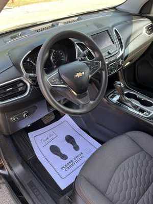 2021 Chevrolet Equinox, $21000. Photo 4