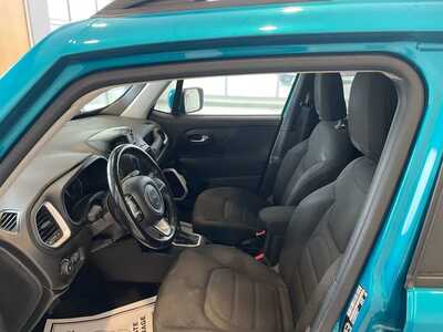 2021 Jeep Renegade, $16698. Photo 12