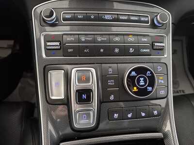 2023 Hyundai Santa Fe, $25698. Photo 11