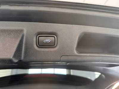 2023 Hyundai Santa Fe, $25698. Photo 5
