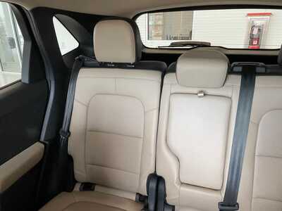 2020 Ford Escape, $14998. Photo 5