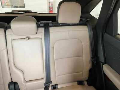 2020 Ford Escape, $14998. Photo 6