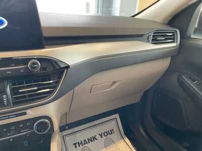 2020 Ford Escape, $14998. Photo 7