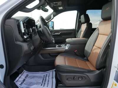2026 Chevrolet 3500 Crew Cab, $91409. Photo 7