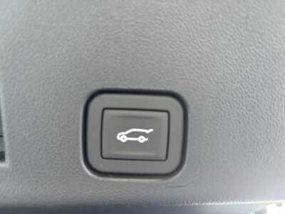 2026 Chevrolet Traverse, $61794. Photo 10