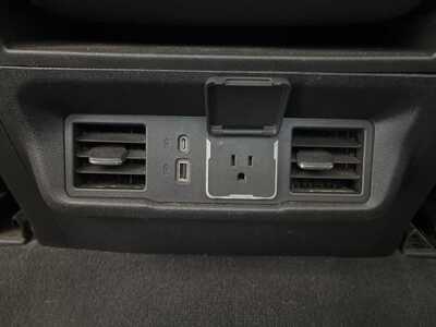 2022 Chevrolet 1500 Crew Cab, $32498. Photo 11