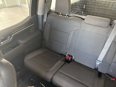 2022 Chevrolet 1500 Crew Cab, $32498. Photo 9