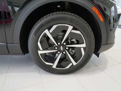 2026 Chevrolet Equinox, $49688. Photo 2