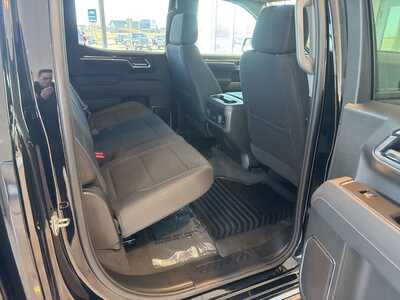 2025 Chevrolet 1500 Crew Cab, $63210. Photo 8