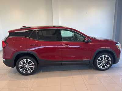 2021 GMC Terrain, $19199. Photo 4