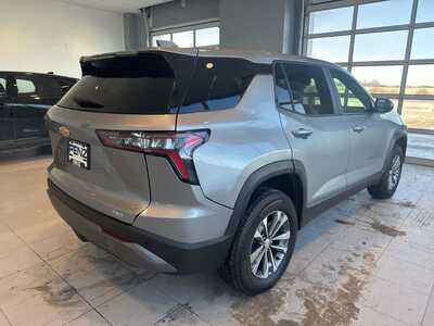 2025 Chevrolet Equinox, $25299. Photo 4