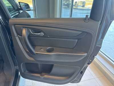 2017 Chevrolet Traverse, $7399. Photo 12