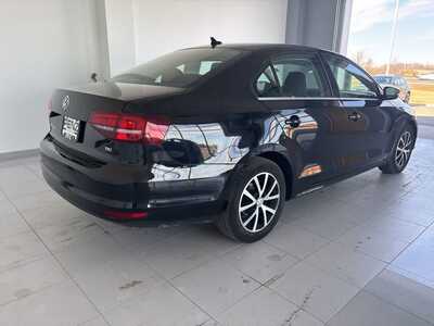 2018 Volkswagen Jetta, $10499. Photo 5