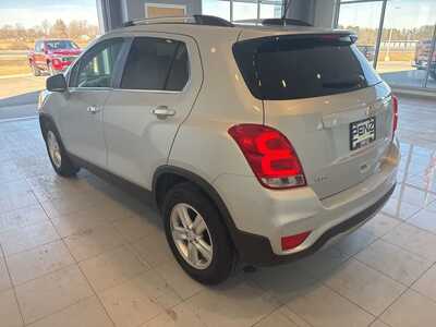 2020 Chevrolet Trax, $12198. Photo 7