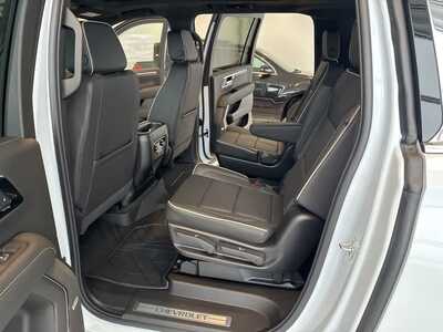 2026 Chevrolet Suburban, $89694. Photo 11