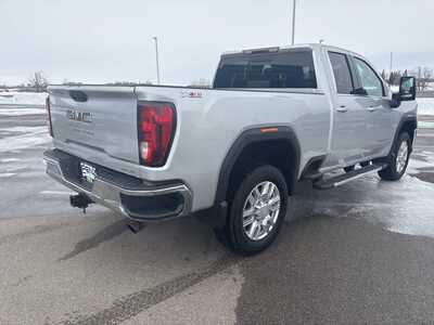 2020 GMC 2500 Ext Cab, $18398. Photo 3
