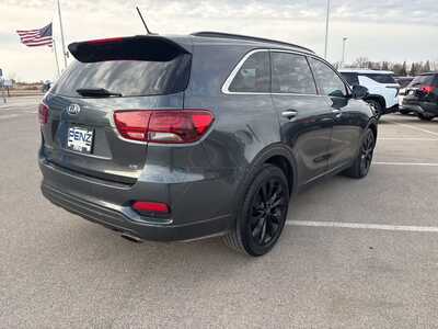 2020 Kia Sorento, $13498. Photo 3