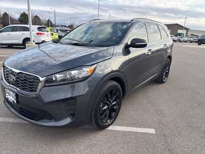 2020 Kia Sorento, $13498. Photo 7