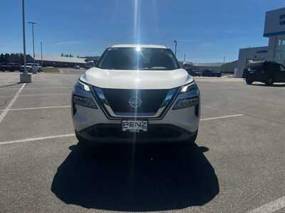 2021 Nissan Rogue, $18398. Photo 8