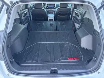 2022 GMC Terrain, $21599. Photo 10